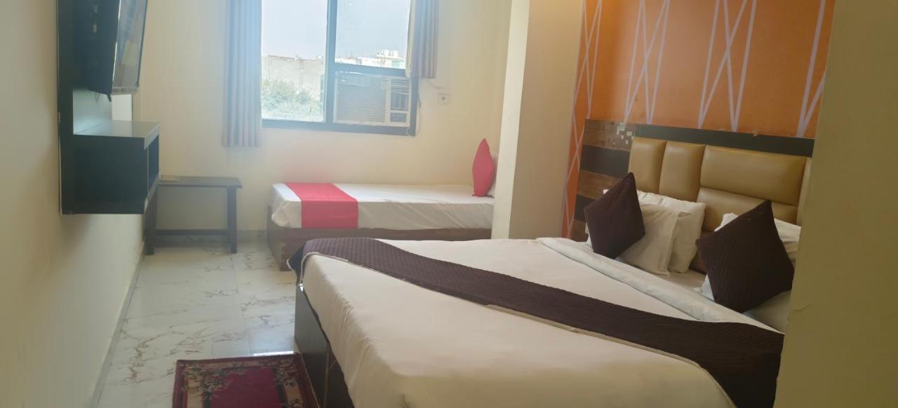 Airport Hotel Prince Palace By Byobhotels New Delhi Eksteriør billede